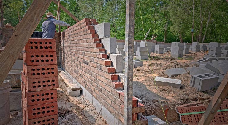 Brick Veneer or Brick and Block Foundation Wall for Residential project.